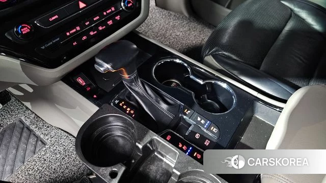 Kia The New Carnival id 5048595 из Кореи 19