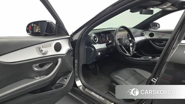Mercedes-Benz E-Class W213 id 5034911 из Кореи 29