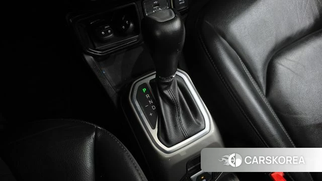 Jeep Renegade id 4930789 из Кореи 32