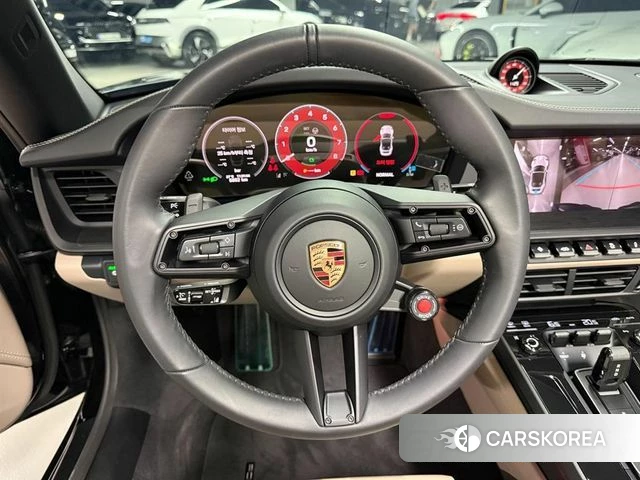 Porsche 911(992) id 4921104 из Кореи 19