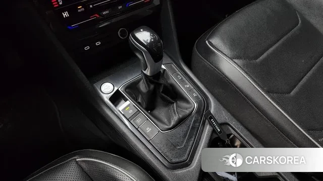 Volkswagen Tiguan Allspace id 3615189 из Кореи 19