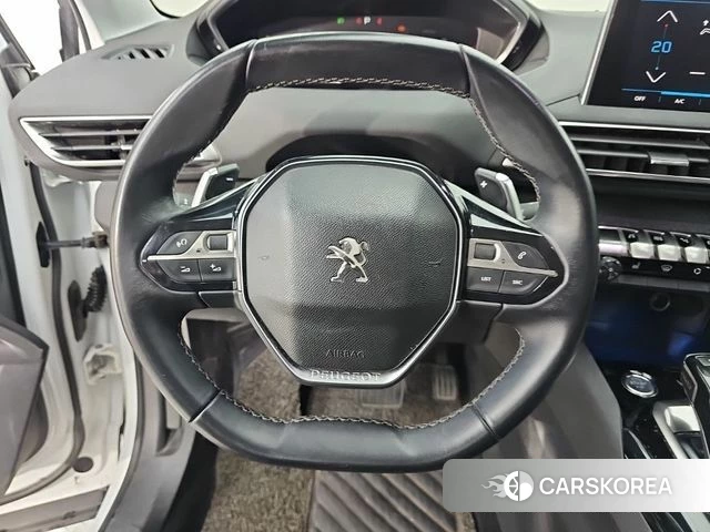 Peugeot 5008 second generation id 5004618 из Кореи 17