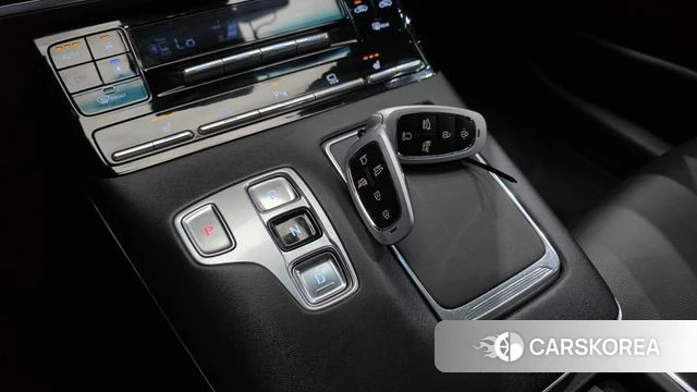 Hyundai The New Grandeur IG id 4592241 из Кореи 19