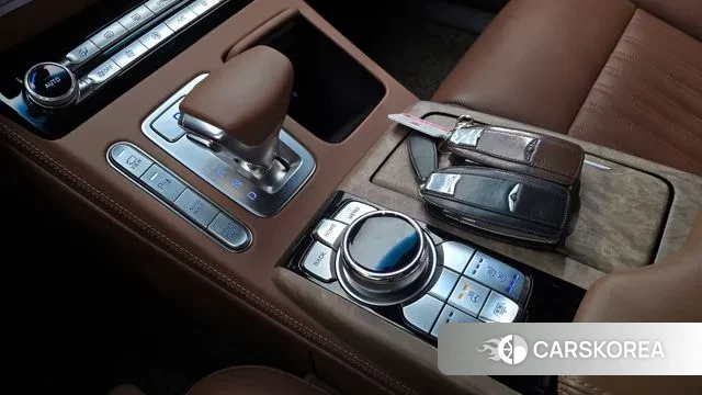 Genesis G90 id 3402850 из Кореи 19