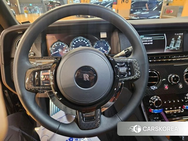 Rolls-Royce Cullinan id 4674909 из Кореи 13