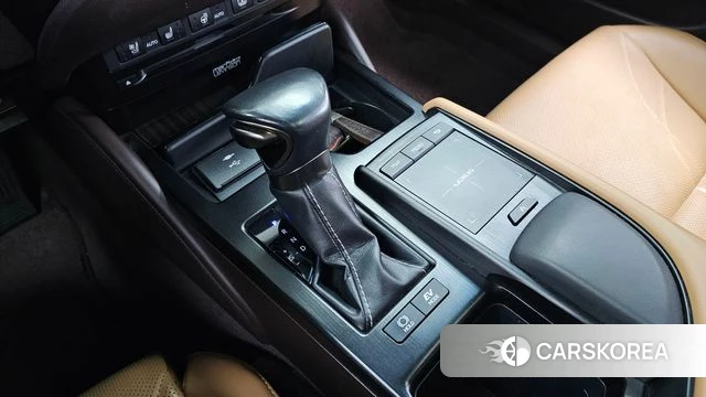 Lexus ES300h 7th generation id 4977219 из Кореи 19
