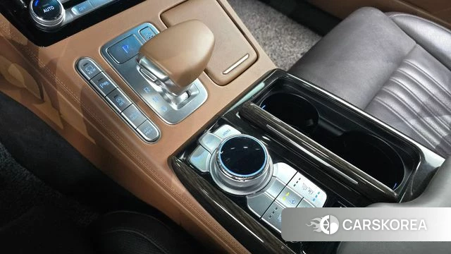 Genesis G90 id 3866899 из Кореи 19