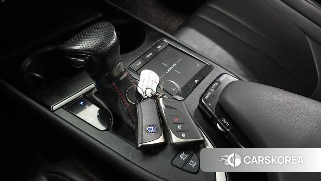 Lexus UX250h id 5013083 из Кореи 34