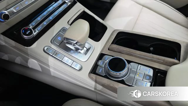 Genesis G90 id 5035607 из Кореи 19