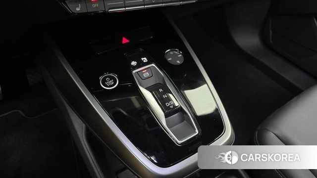 Audi Q4 e-Tron (F4) id 5046801 из Кореи 19