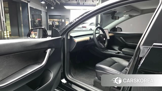 Tesla Model Y id 4894260 из Кореи 29