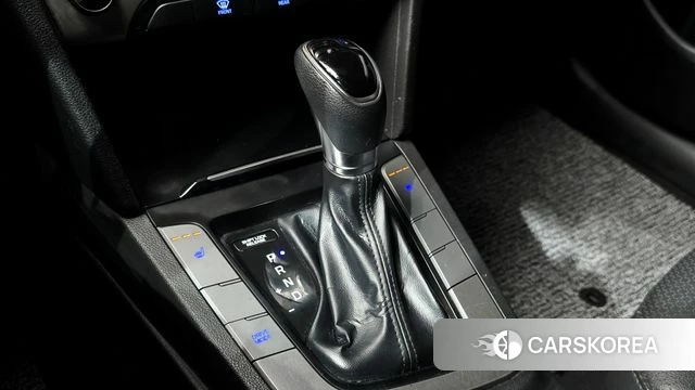Hyundai Avante AD id 5029547 из Кореи 19