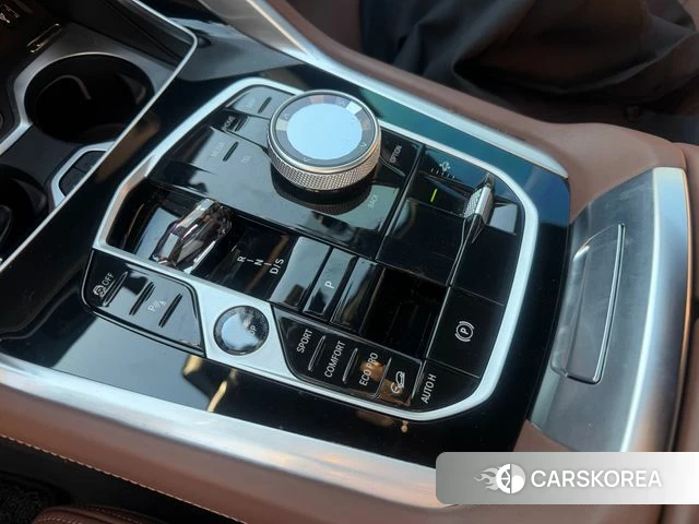 BMW X6 (G06) id 4964538 из Кореи 9