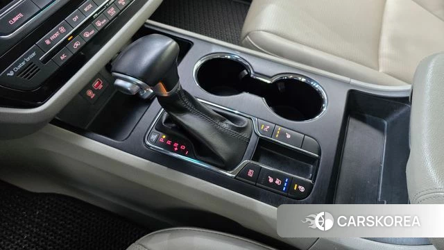 Kia The New Carnival id 4982844 из Кореи 30