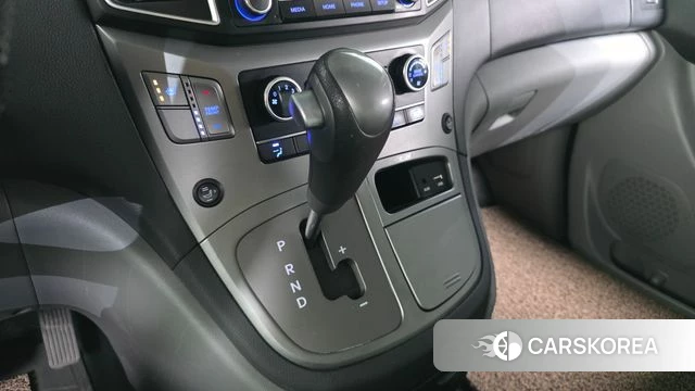 Hyundai The New Grand Starex id 4683908 из Кореи 19