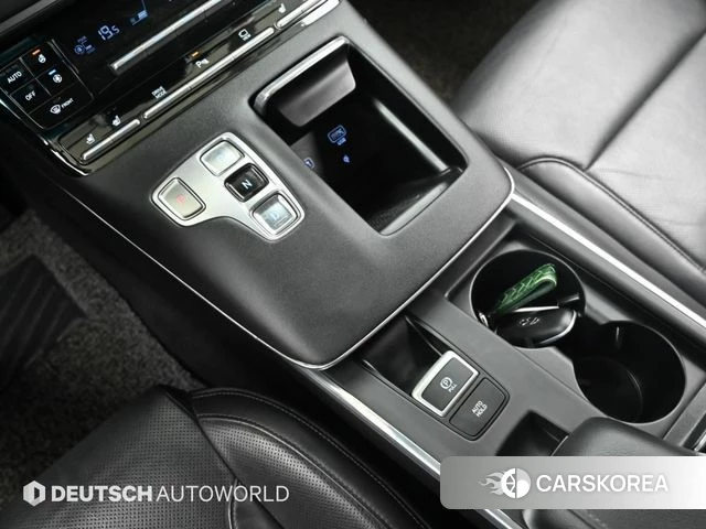 Hyundai The New Grandeur IG Hybrid id 5034806 из Кореи 19
