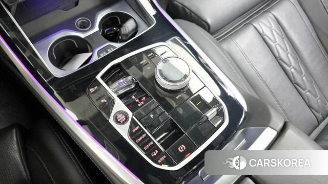 BMW X7 (G07) id 5039401 из Кореи 33