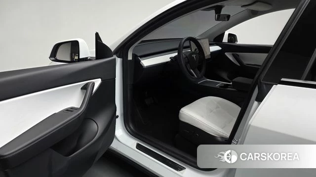 Tesla Model Y id 4959223 из Кореи 34