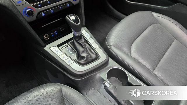 Hyundai Avante AD id 4770818 из Кореи 30