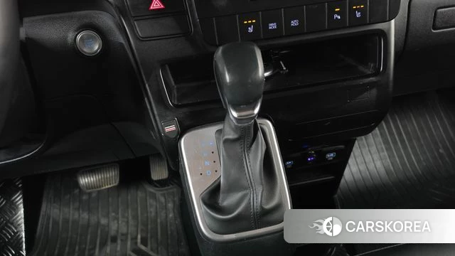 Hyundai Staria id 5026213 из Кореи 31