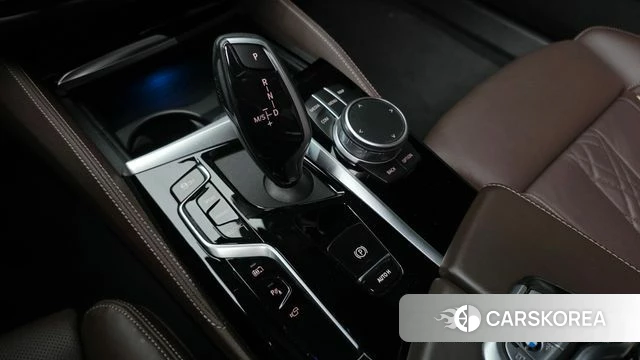 BMW 5 Series (G30) id 4987186 из Кореи 29