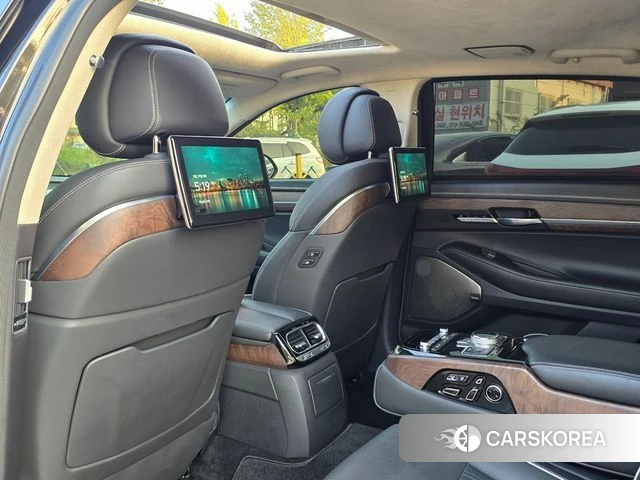 Genesis G90 id 4936463 из Кореи 19