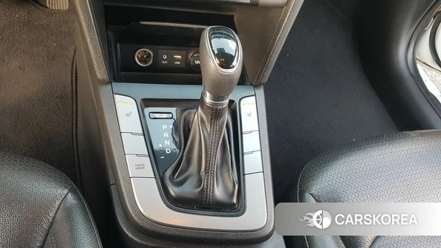 Hyundai Avante AD id 4953285 из Кореи 13