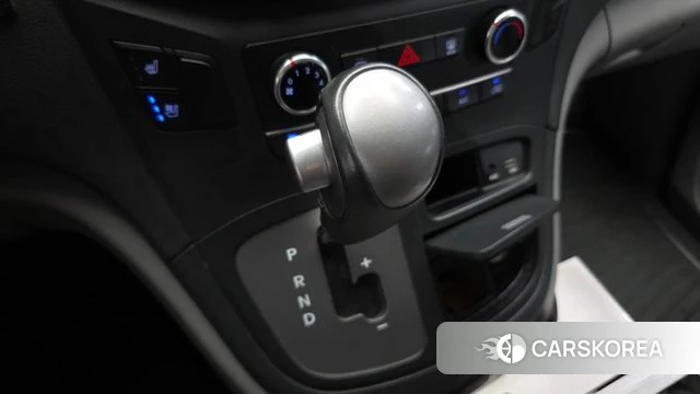 Hyundai The New Grand Starex id 4952801 из Кореи 19