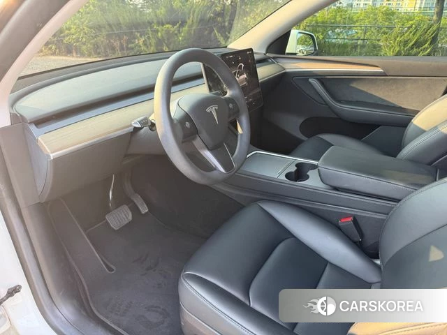Tesla Model Y id 4706757 из Кореи 13