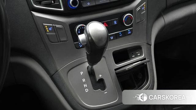 Hyundai The New Grand Starex id 4785757 из Кореи 19