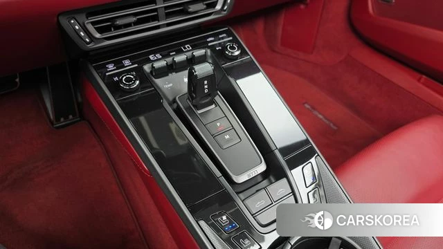 Porsche 911(992) id 4784840 из Кореи 31