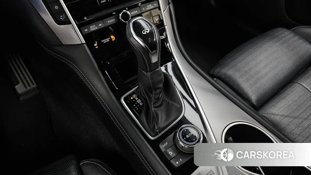 Infiniti Q50 id 4895417 из Кореи 30