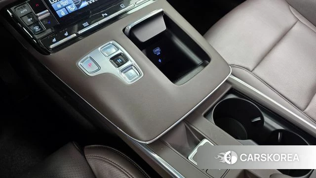 Hyundai The New Grandeur IG Hybrid id 4942389 из Кореи 32