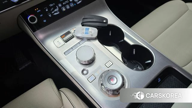 Genesis GV70 id 4941311 из Кореи 32