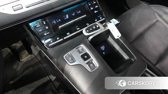 Hyundai The New Grandeur IG id 4722053 из Кореи 33