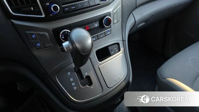 Hyundai The New Grand Starex id 5048393 из Кореи 33