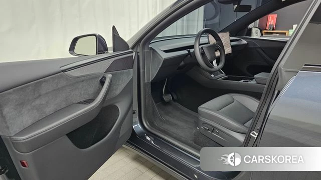 Tesla Model Y id 4921030 из Кореи 31