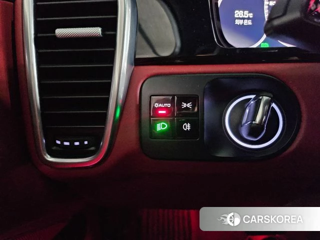 Porsche Cayenne (PO536) id 4959699 из Кореи 16