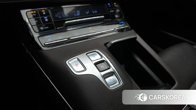 Hyundai The New Grandeur IG Hybrid id 4943422 из Кореи 19