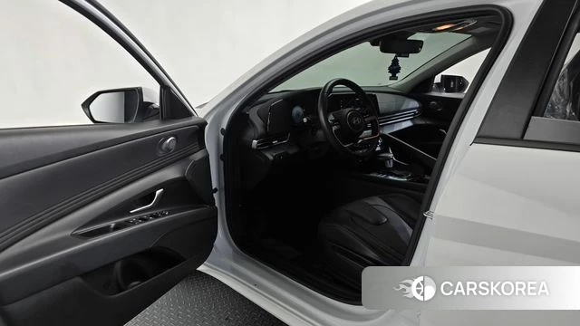Hyundai The New Avante (CN7) id 5051732 из Кореи 29