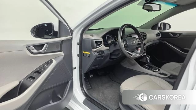Hyundai Ionic Hybrid id 4944157 из Кореи 30