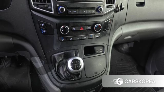 Hyundai The New Grand Starex id 4959731 из Кореи 29