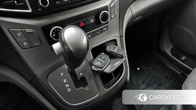 Hyundai The New Grand Starex id 3917358 из Кореи 19