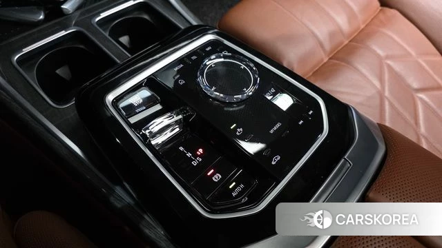 BMW 7 Series (G70) id 5021528 из Кореи 32