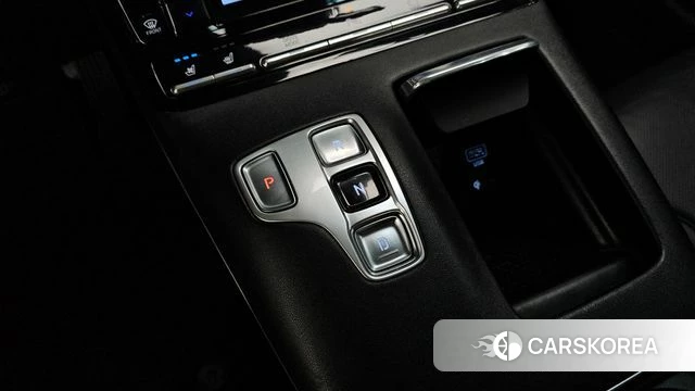 Hyundai The New Grandeur IG id 3842393 из Кореи 19