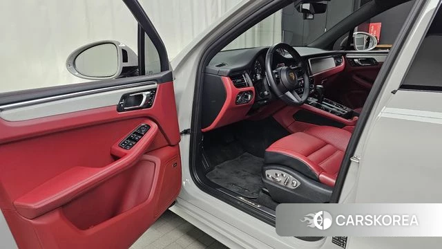 Porsche Macan id 4905345 из Кореи 31