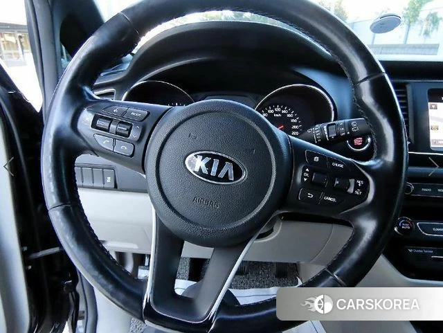 Kia The New Carnival id 4993495 из Кореи 19