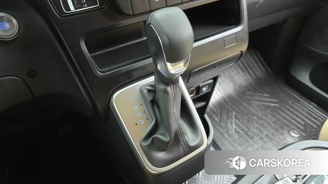 Hyundai Staria id 5052060 из Кореи 29