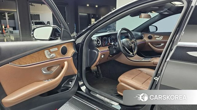 Mercedes-Benz E-Class W213 id 4992134 из Кореи 32