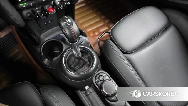 Mini Cooper S id 5013937 из Кореи 31